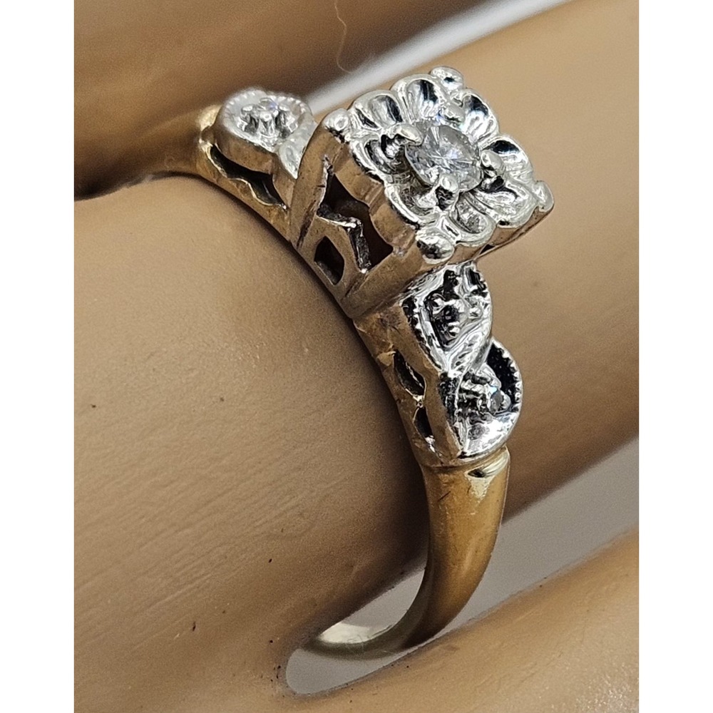 Vtg 14K Yellow Gold Diamond Ring 2.3g Fine Jewelry Size 7 - Picture 13 of 16